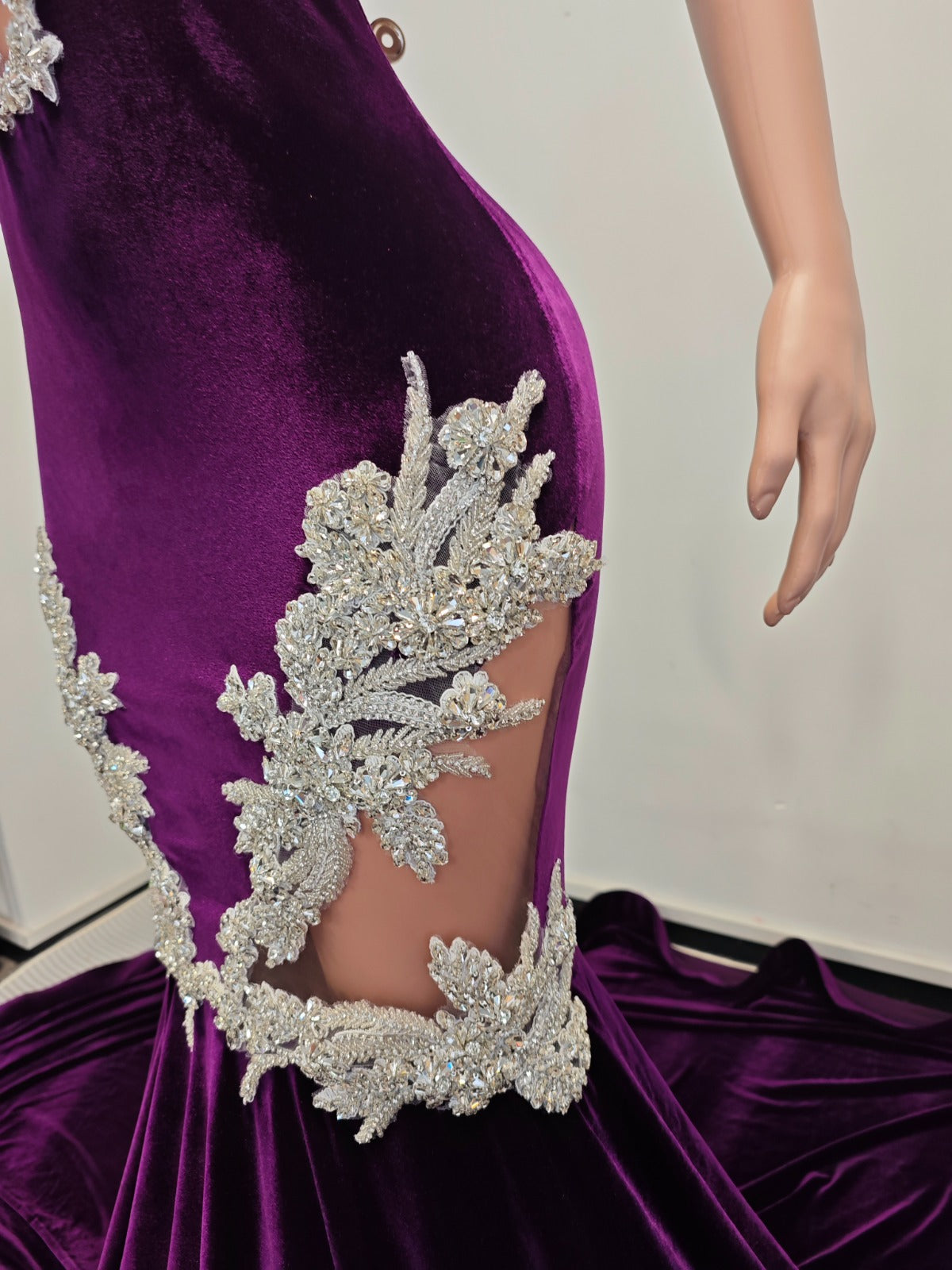Purple Velvet Crystal Mermaid Gown – Luxury Cutout Evening Dress