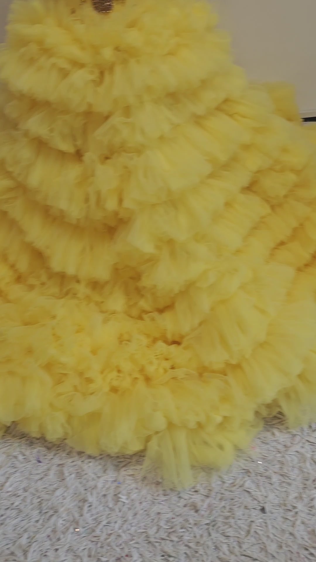 Yellow Ruffle Mermaid Gown – Crystal Halter Luxury Evening Dress